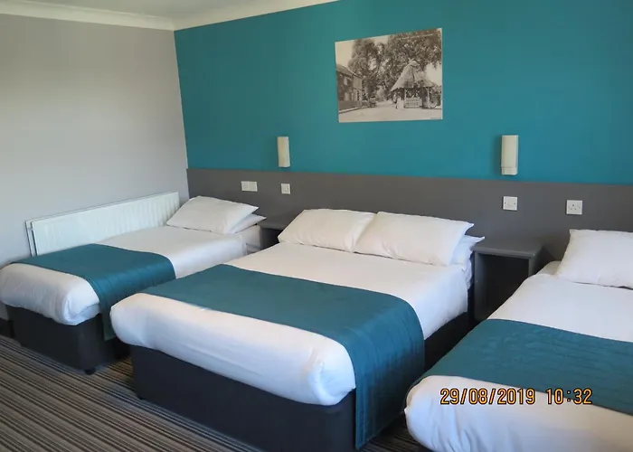 Oyster Fleet Hotel