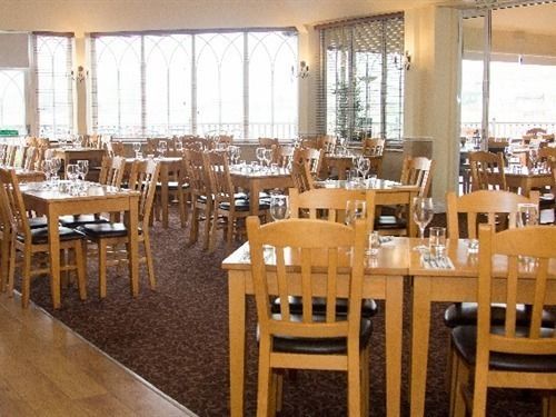 Oyster Fleet Hotel